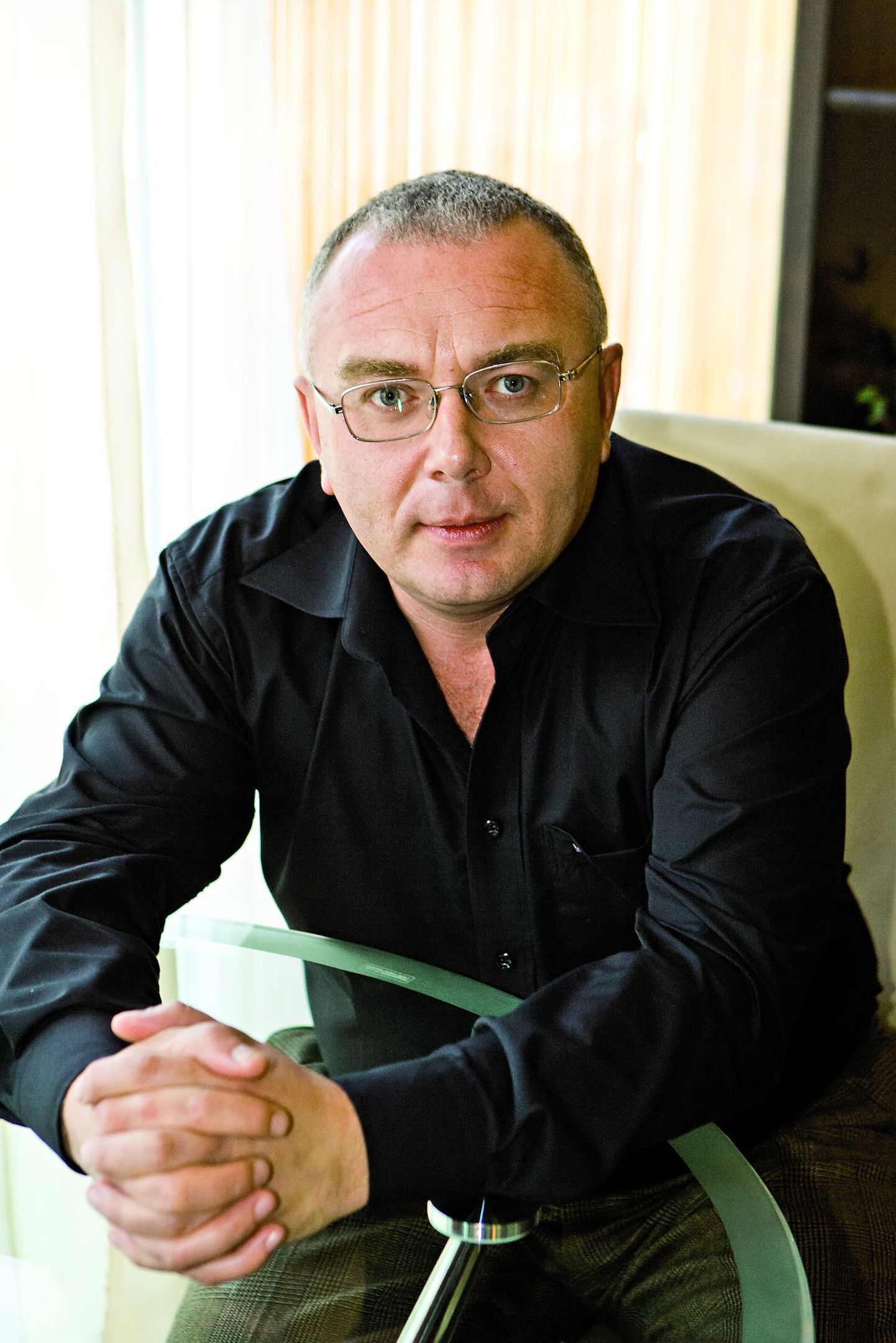 Павел Лобков.