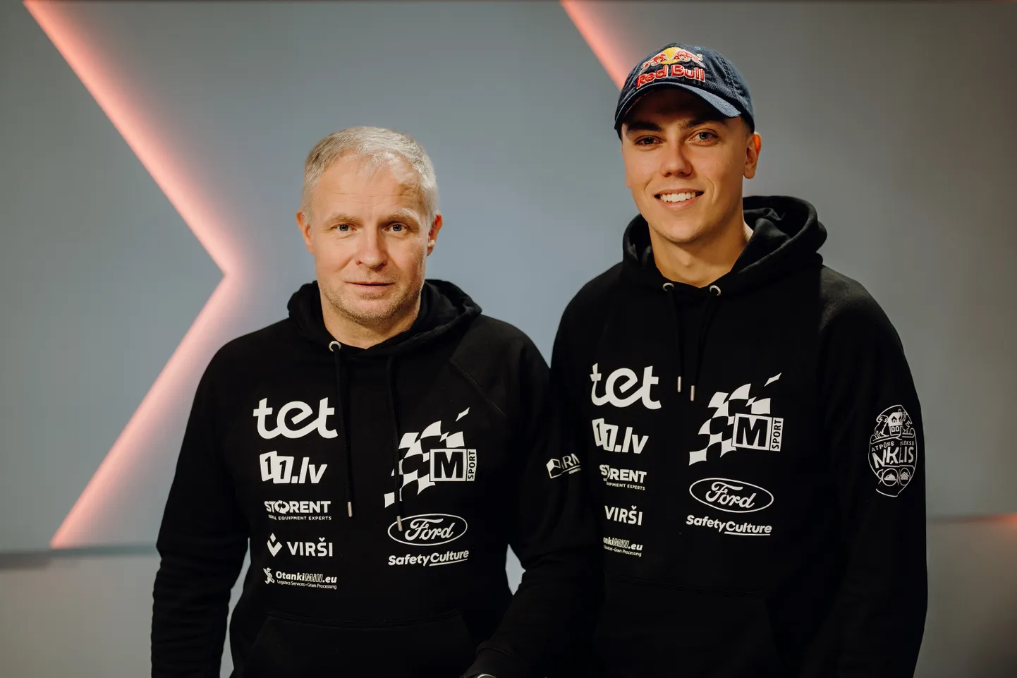 Rallija stūrmanis Renārs Francis un rallija pilots Mārtiņš Sesks