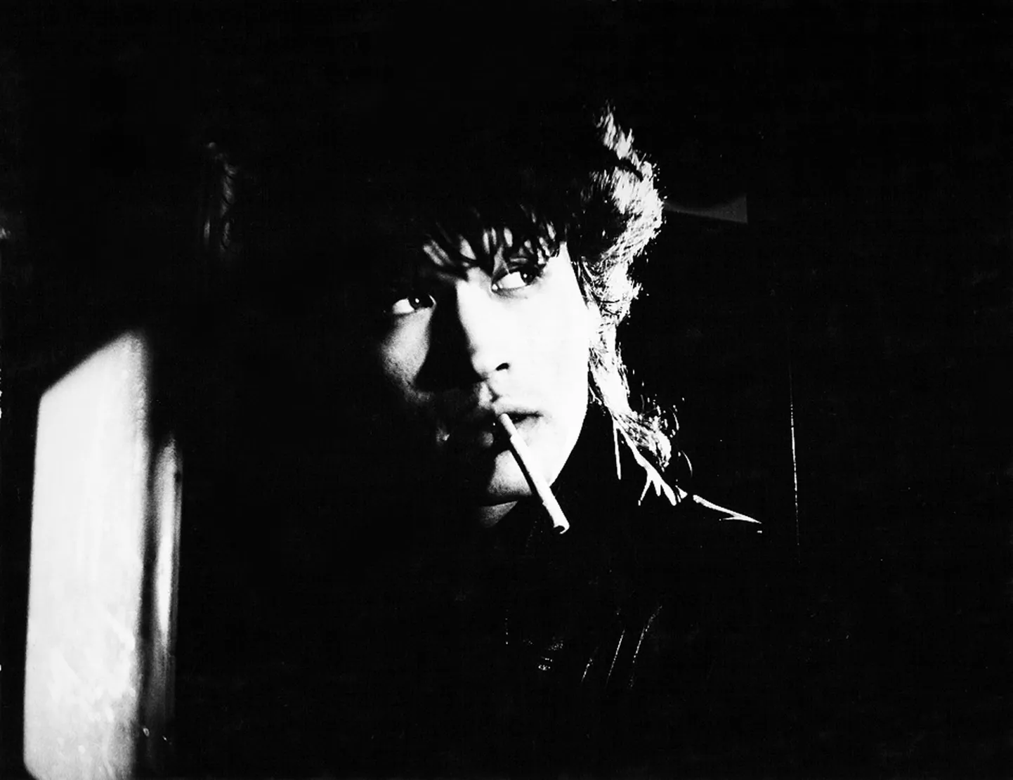 Täna toovad Pärnus tegutsevad ansamblid kodulinlasteni muusikamaailma teetähise ja ereda Vene rokk­bändi Kino juhtfiguuri Viktor Tsoi, ühendamaks kaks rahvust ja näitamaks, et koos musitseerida on võimalik.