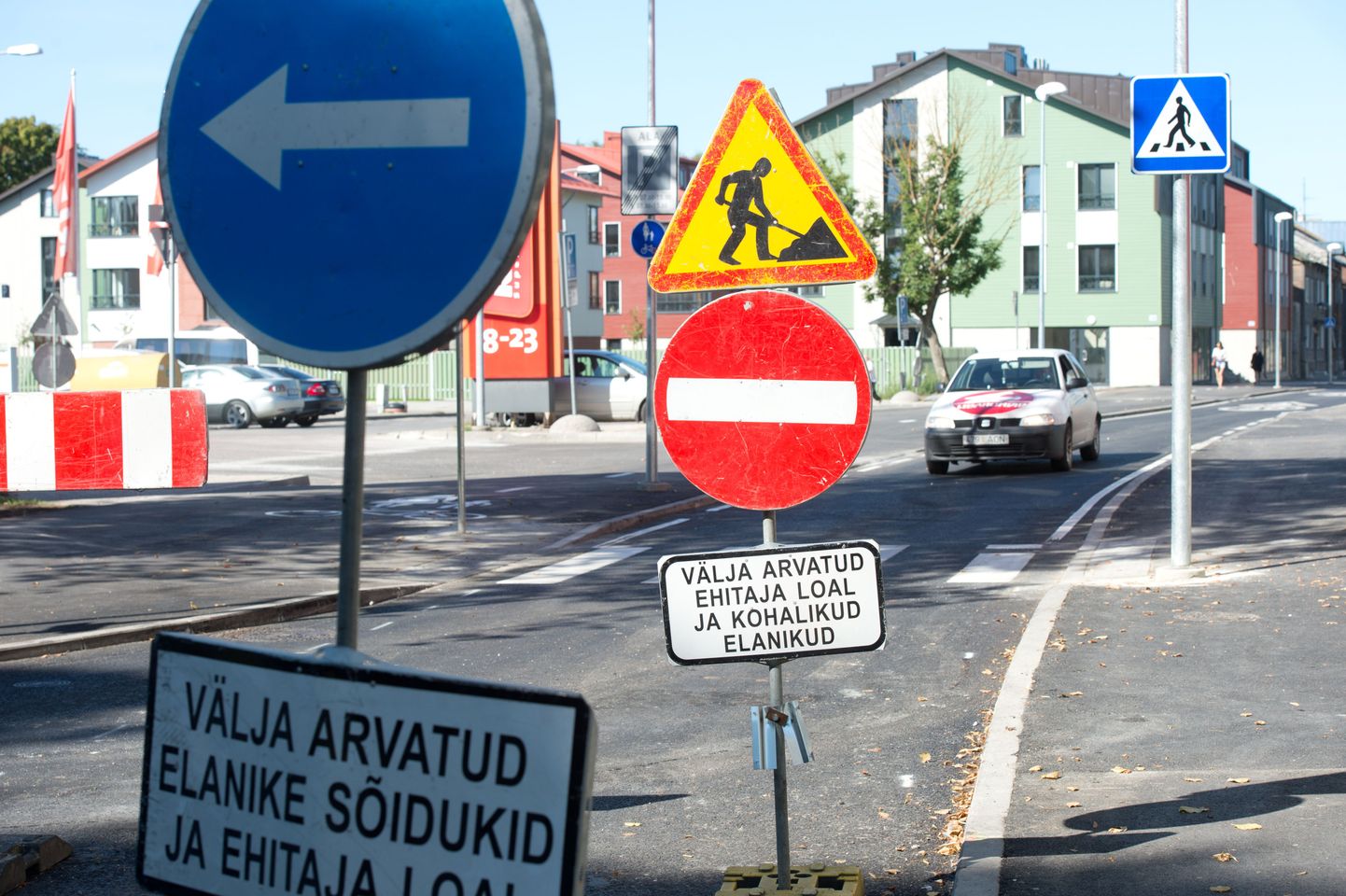 TLNPM11:SOO TÄNAV :TALLINN, EESTI,27AUG13.
Soo tänav Kalamajas on valmis, ent siiski liiklejatele suletud.
ah/Foto ANDRES HAABU/POSTIMEES