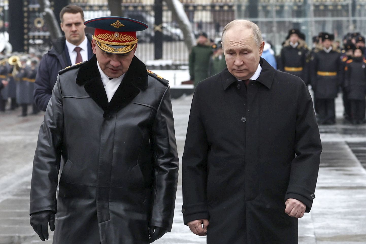 Сергей Шойгу и Владимир Путин.