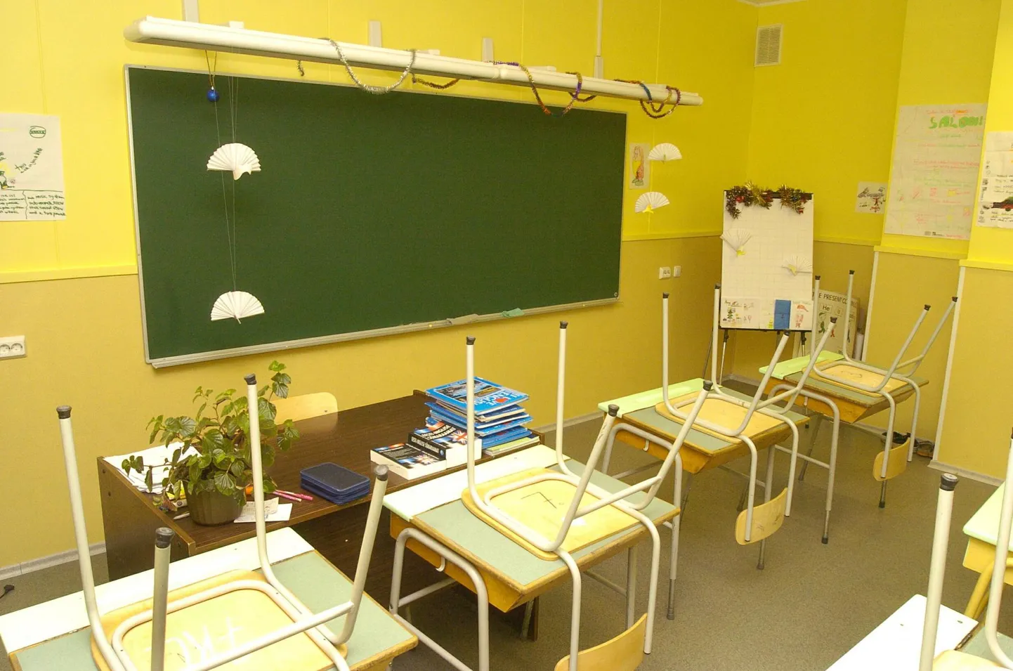 Pärnu volikogu lubas linnavalitsusel võtta varalisi kohustusi, et hariduslike erivajadustega (HEV) laste õpikeskkonda sel ja järgmisel aastal parandada.
