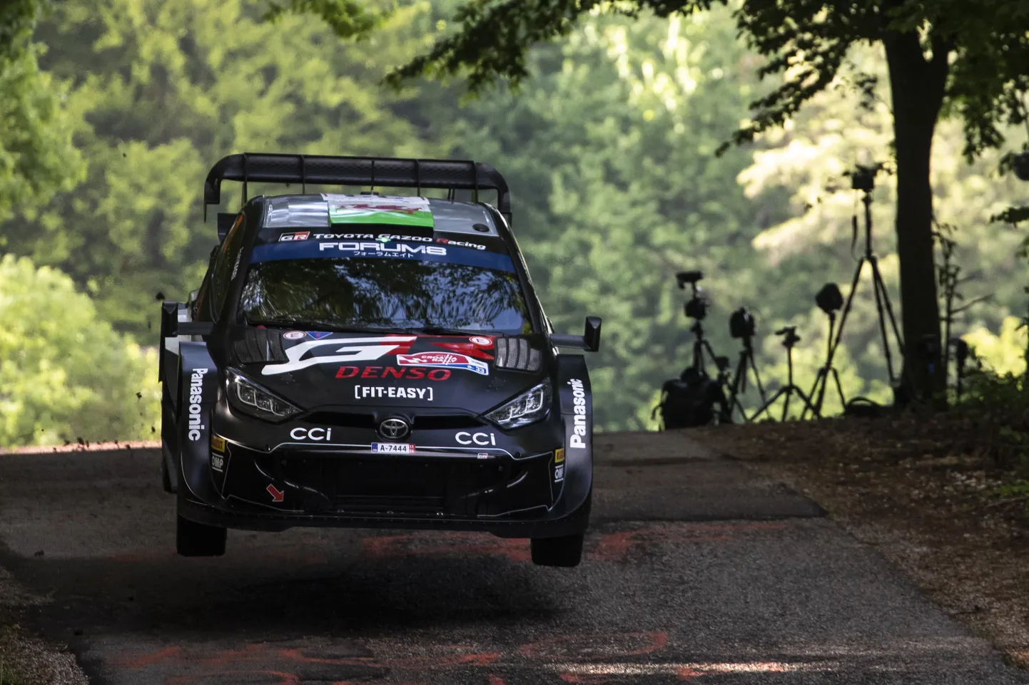 Elfyn Evans Horvaatia MM-rallil.