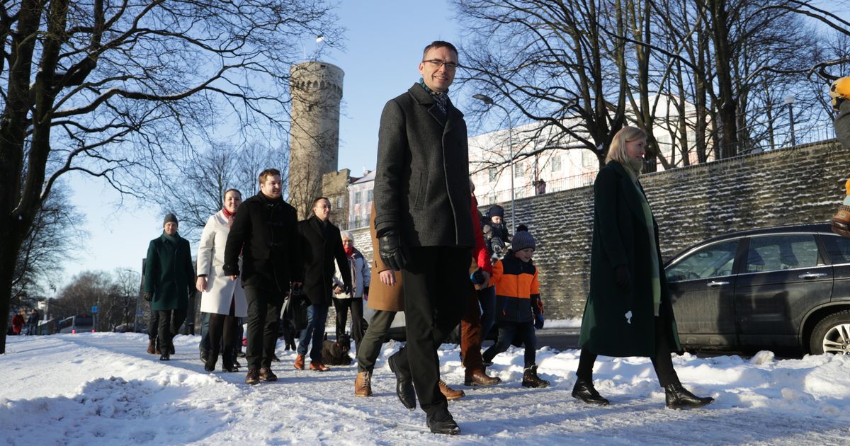 Galerii: sotsid esitasid riigikogu valimisnimekirja