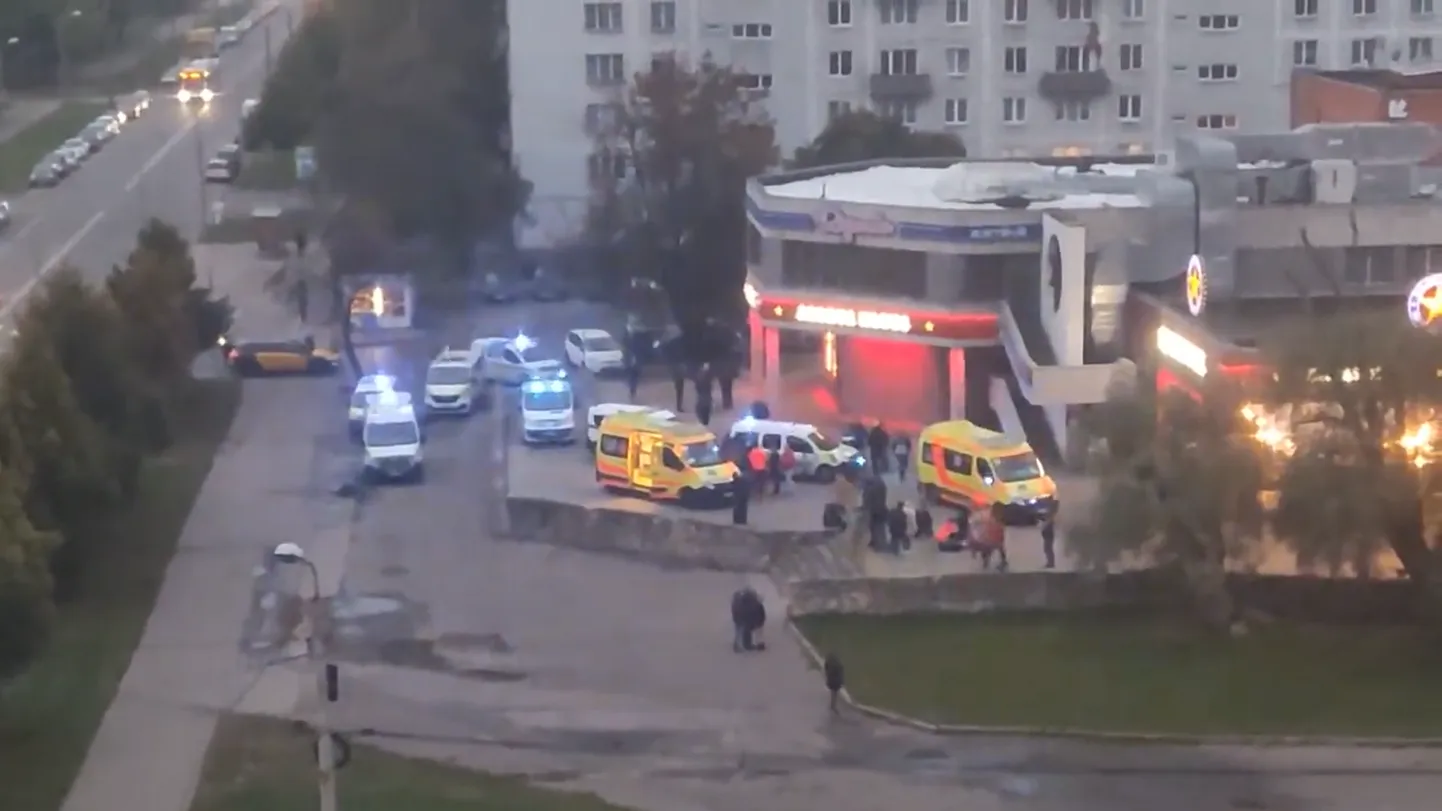 Последствия массовой драки в Пурвциемсе.
