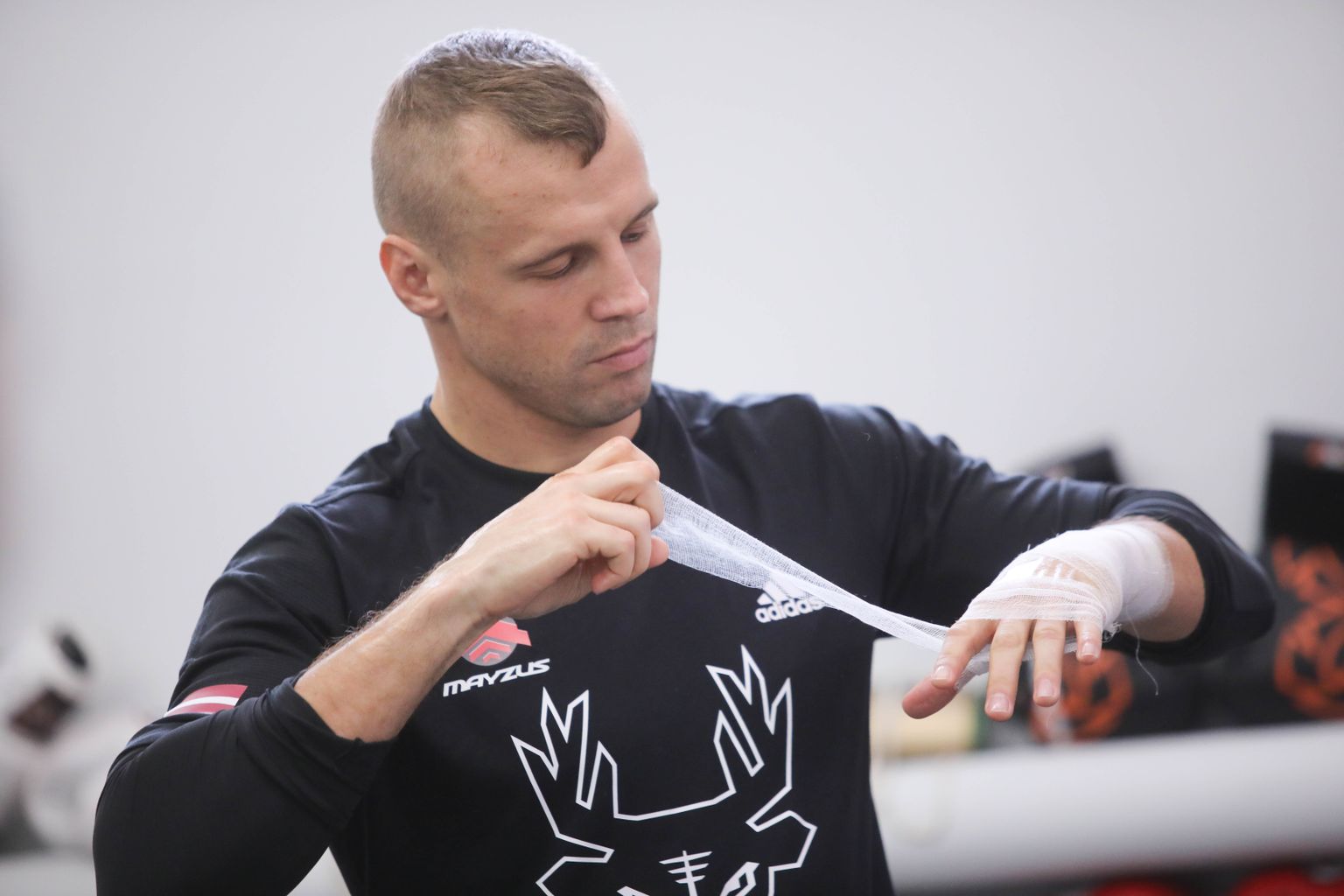 Latvijas bokseris Mairis Briedis