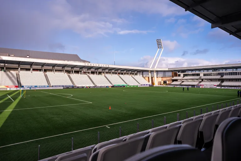"Tórsvøllur" stadions Fēru salās