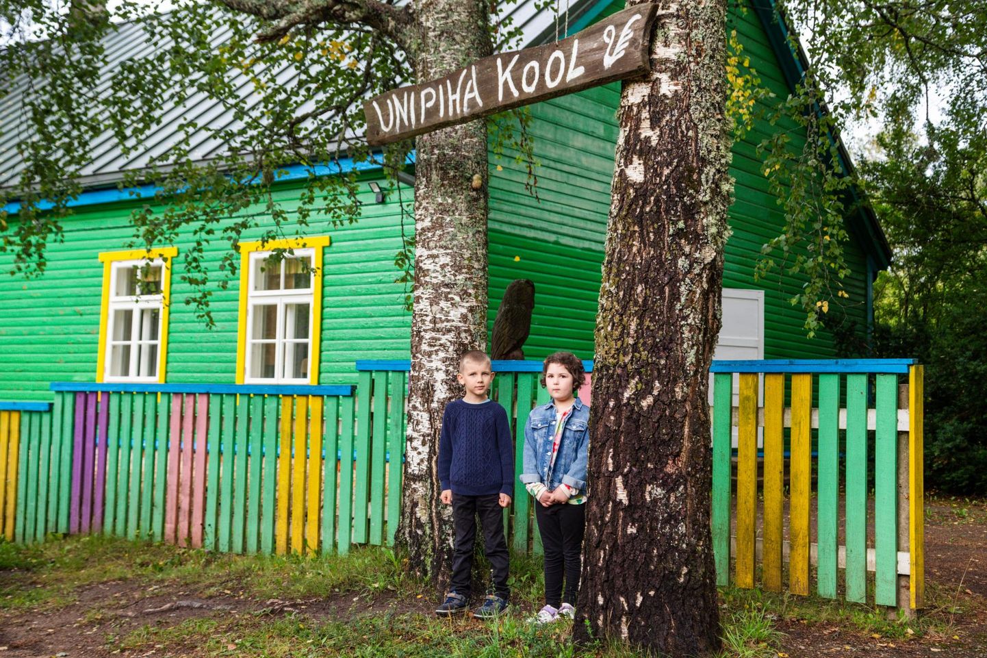 Paul Kaplinski ja Katrin Tenno on Unipiha algkooli 1. klassi ainukesed õpilased.