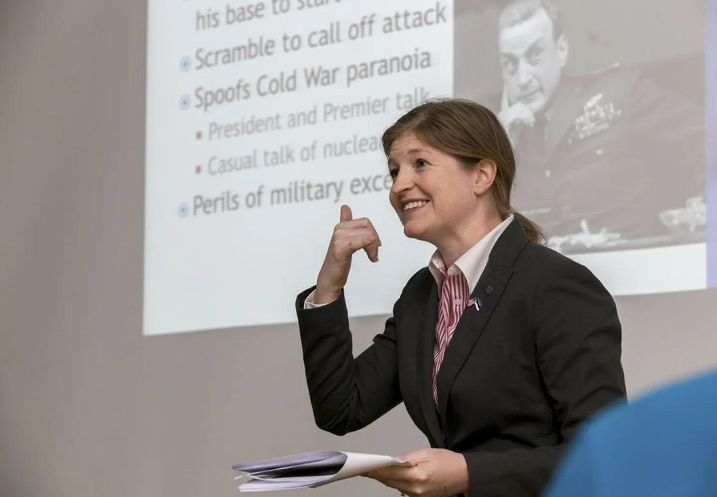 Ameerika suursaatkonna pressi- ja kultuuriaseatašee Alison Davis veendus hiljuti, et Viljandi gümnasistide teadmised ameerika popkultuurist on väga head.