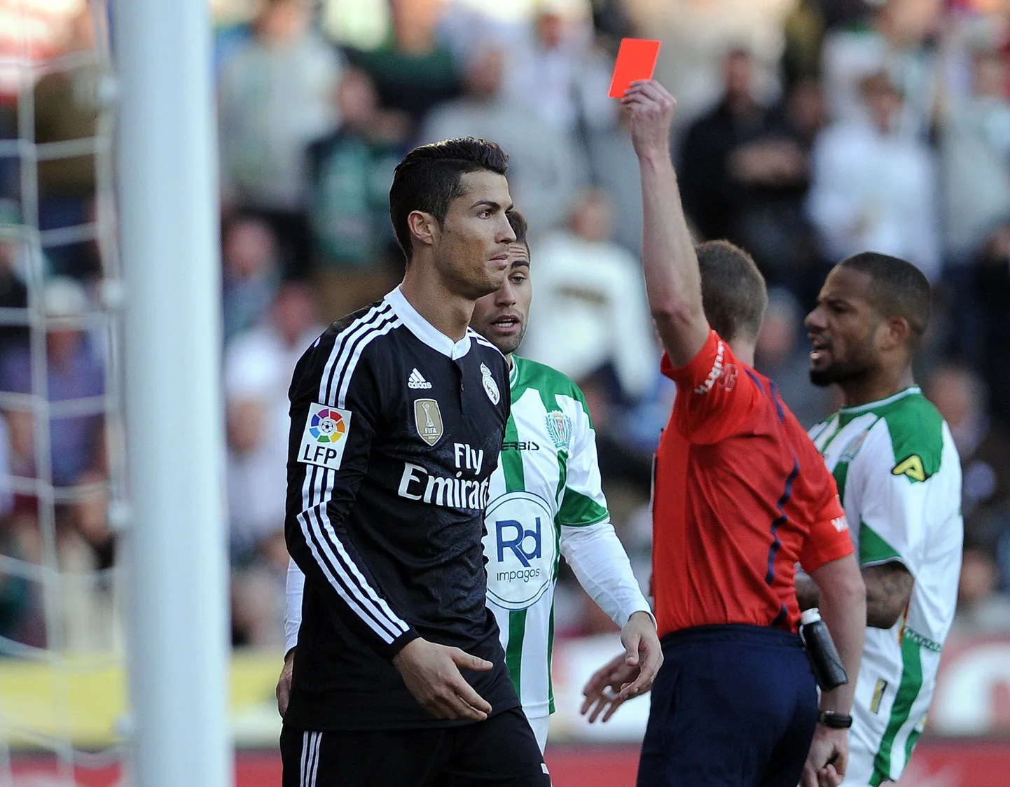 Cristiano Ronaldo (vasakul)