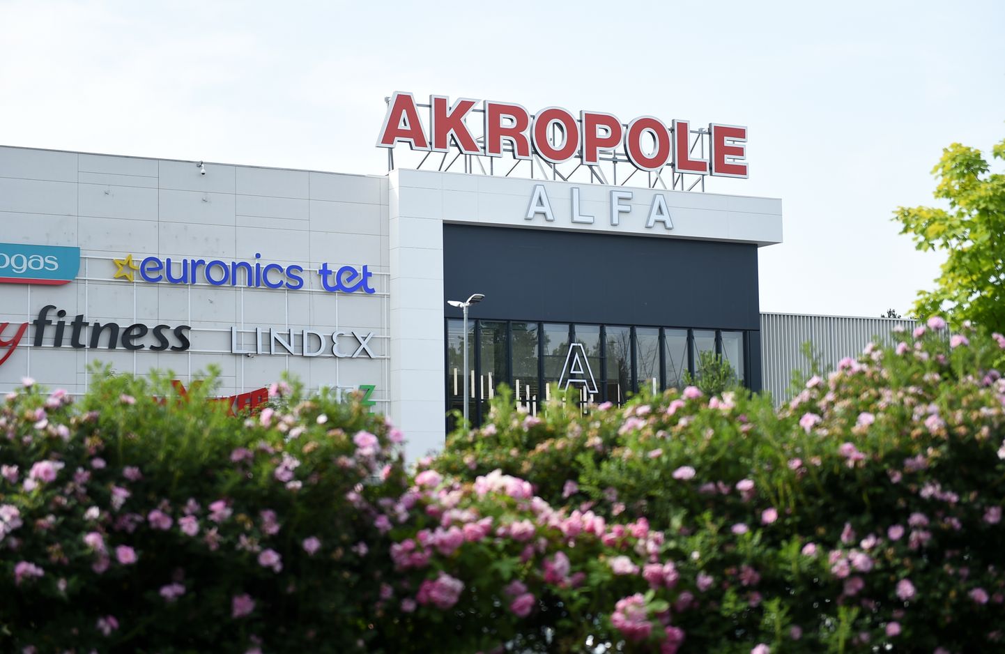 Iepirkšanās centrs "Akropole Alfa".
