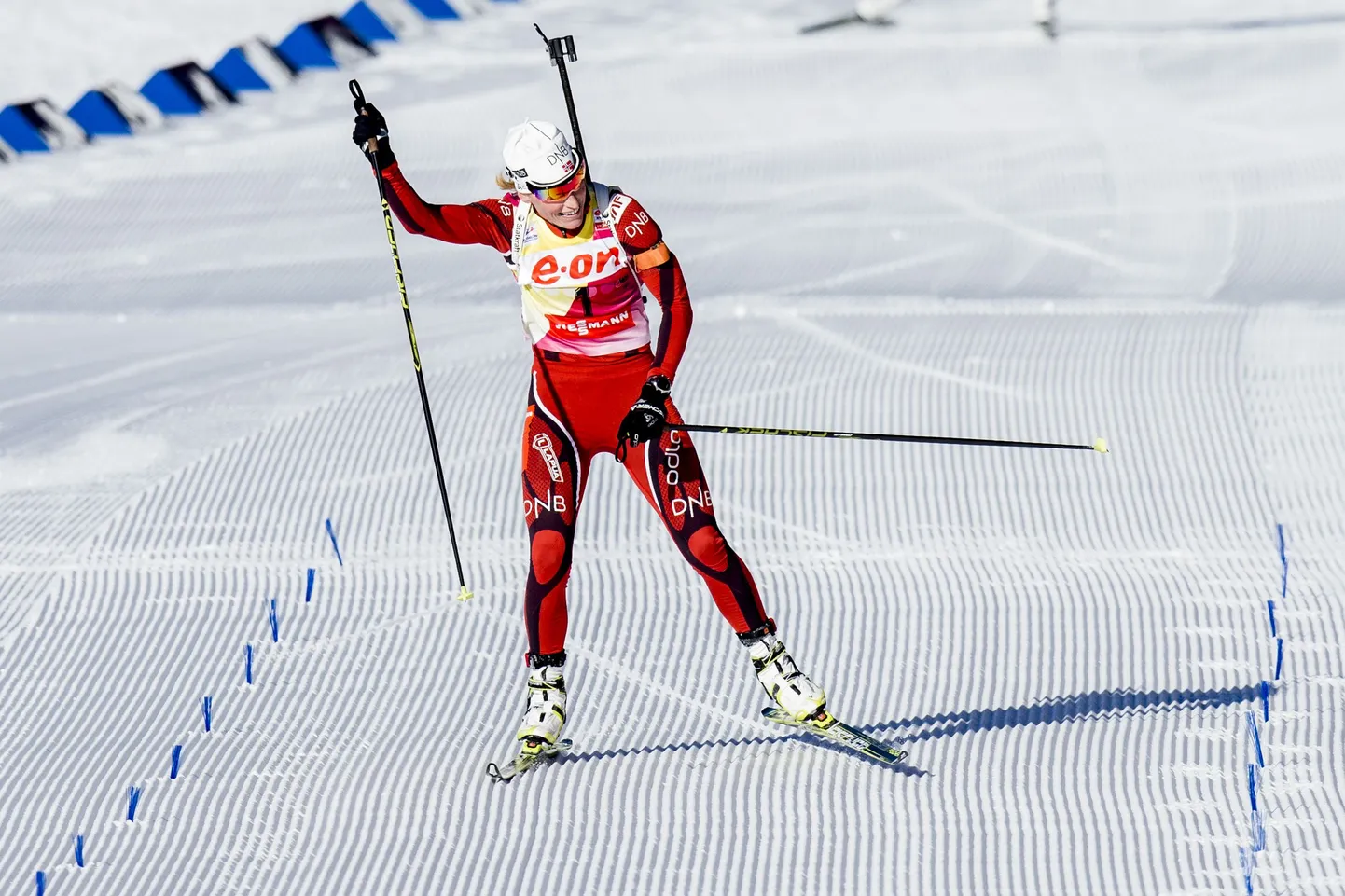 Tora Berger etapivõitu tähistamas.