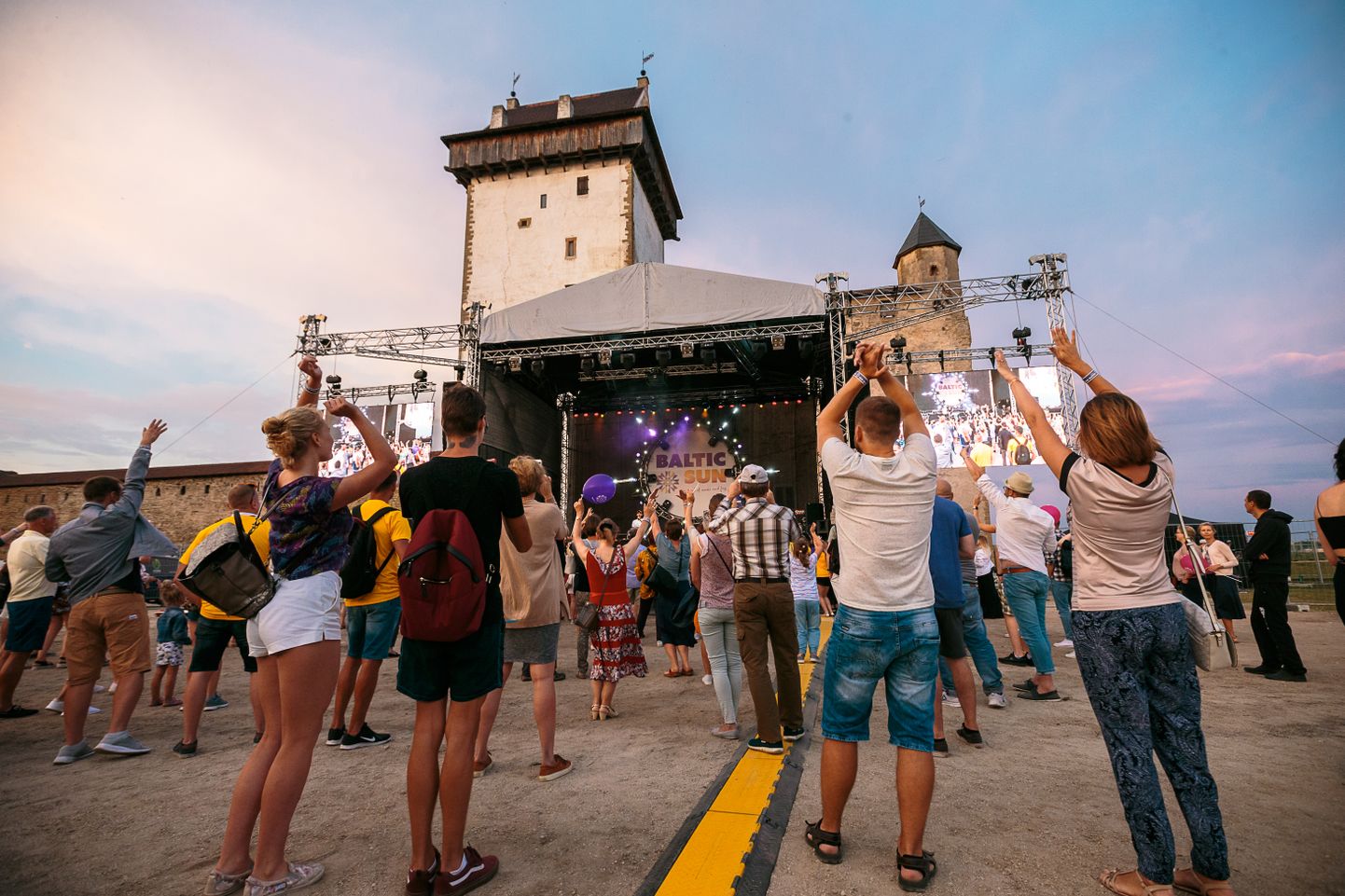 Tänavu juulis toimus Narvas esimest korda neli päeva kestnud festival Baltic Sun. ILJA SMIRNOV
