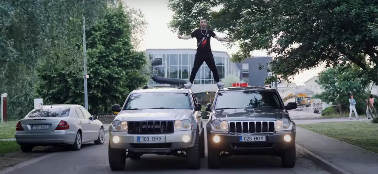 Kuvatõmmis uuest muusikavideost.