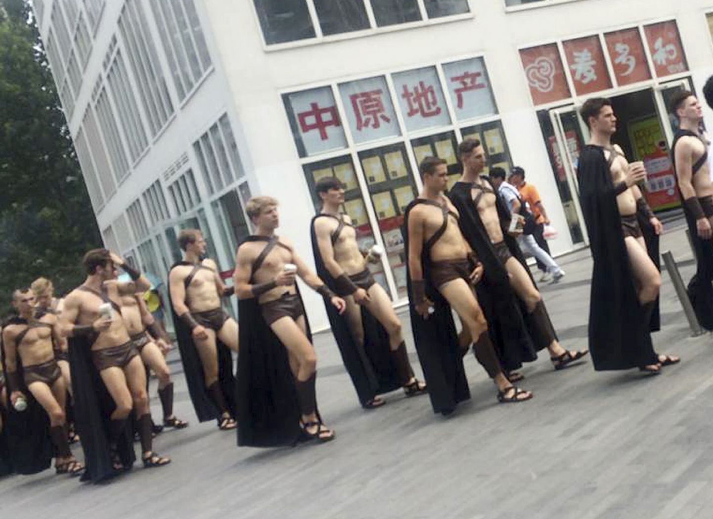 Pekingis arreteeriti modellidest «spartalased»