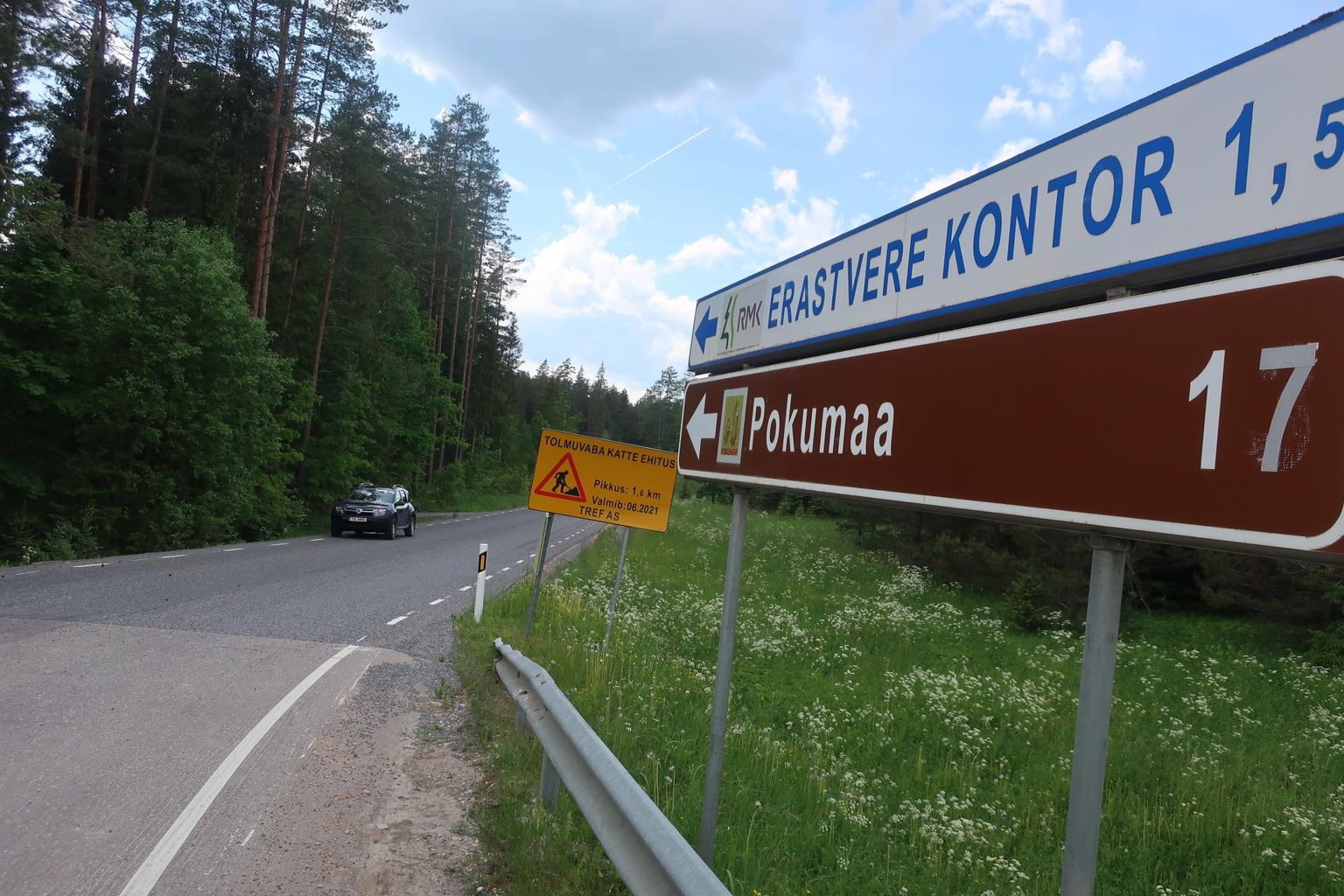 Luhamaa teel algav lõik viib Kanepi–Otepää maanteele.