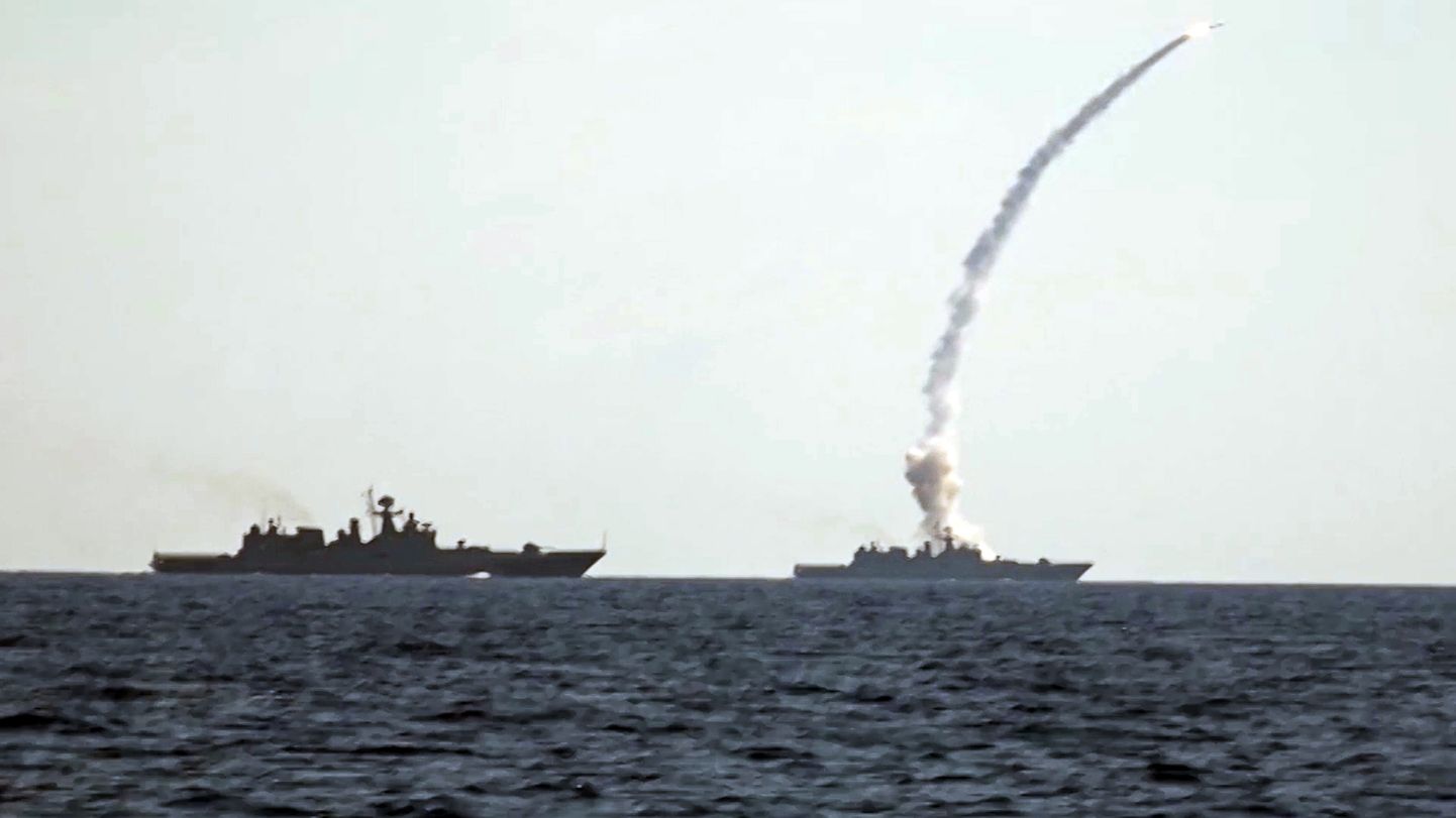 Venemaa fregatid Vahemerel.
