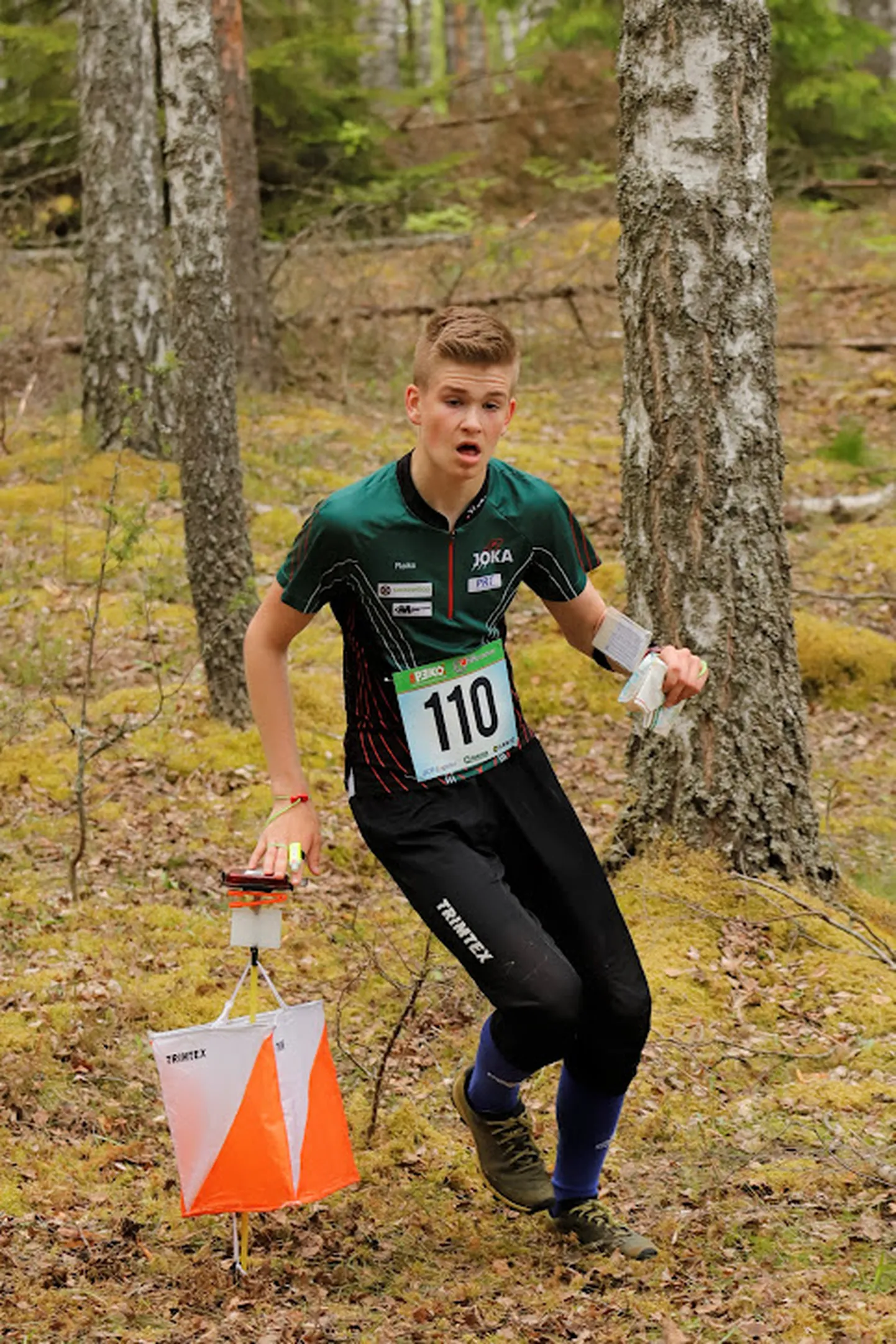 Raiko Alliksaar orienteerumisrajal.