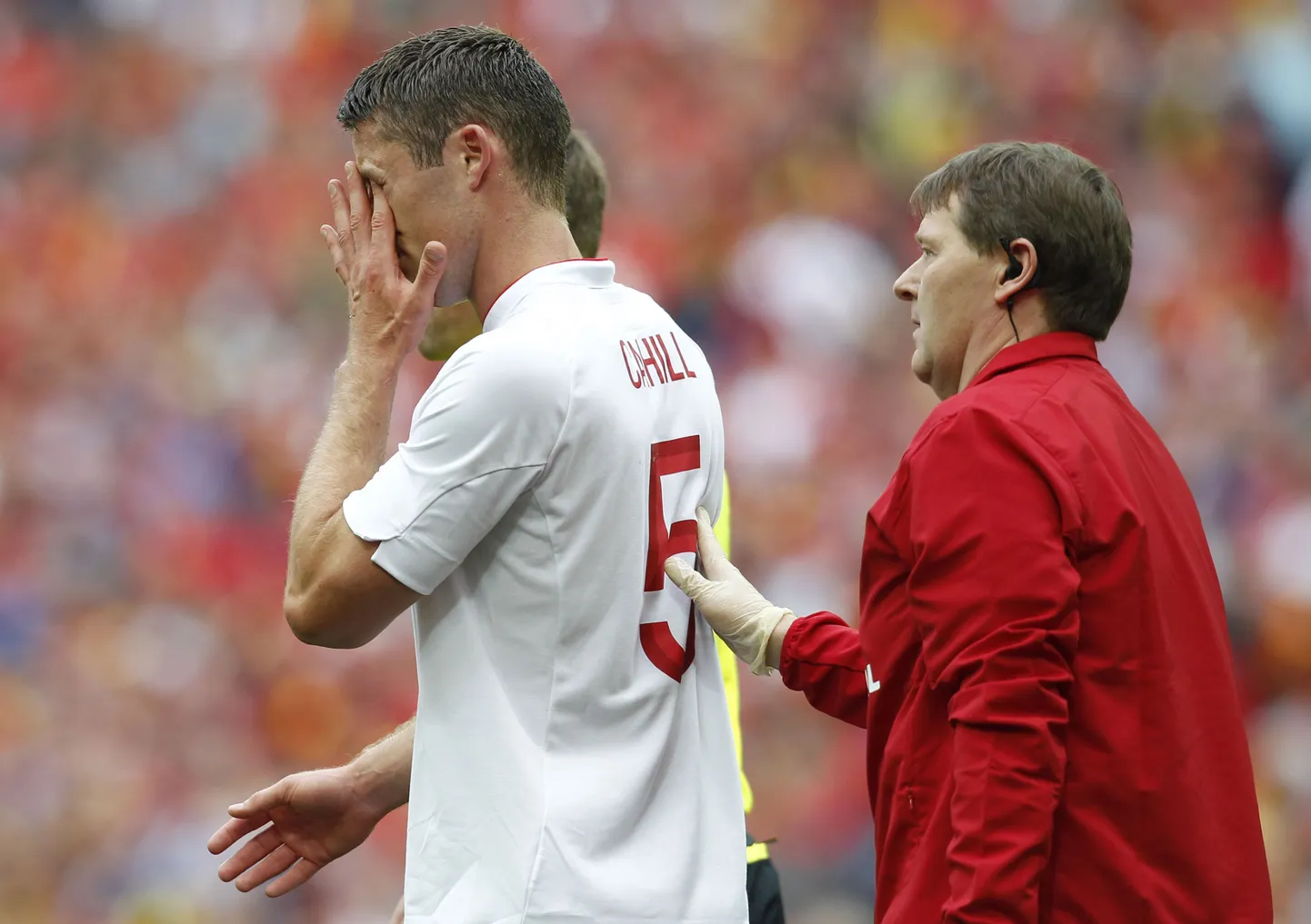 Gary Cahill jääb vigastuse tõttu Euroopa meistrivõistlustelt eemale.