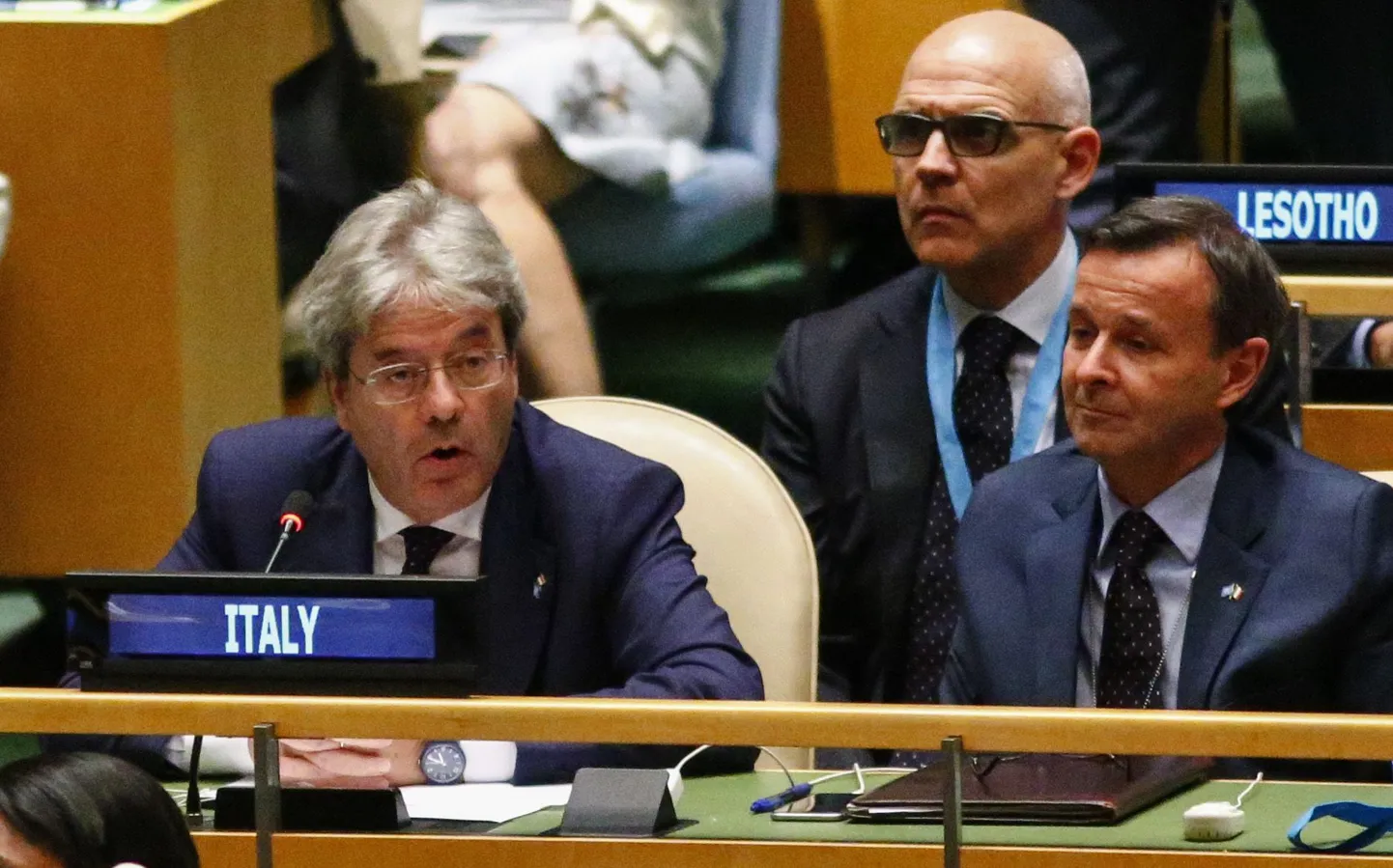 Itaalia välisminister Paolo Gentiloni teatab kokkuleppest Hollandiga ÜRO Julgeolekunõukogu mittealalise liikme ametiaja jagamiseks.