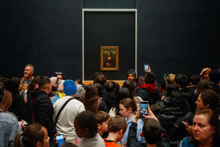 Laurence des Cars usub, et Louvre'is peaks Leonardo da Vinci «Mona Lisale» olema eraldi ruum.