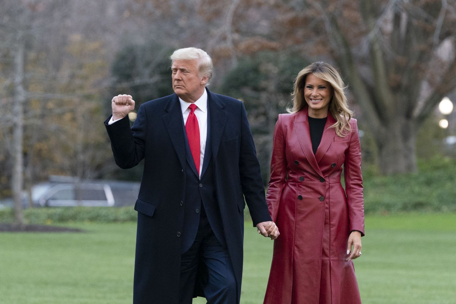 USA president Donald Trump ja esileedi Melania Trump 5. detsembril Valge Maja aias