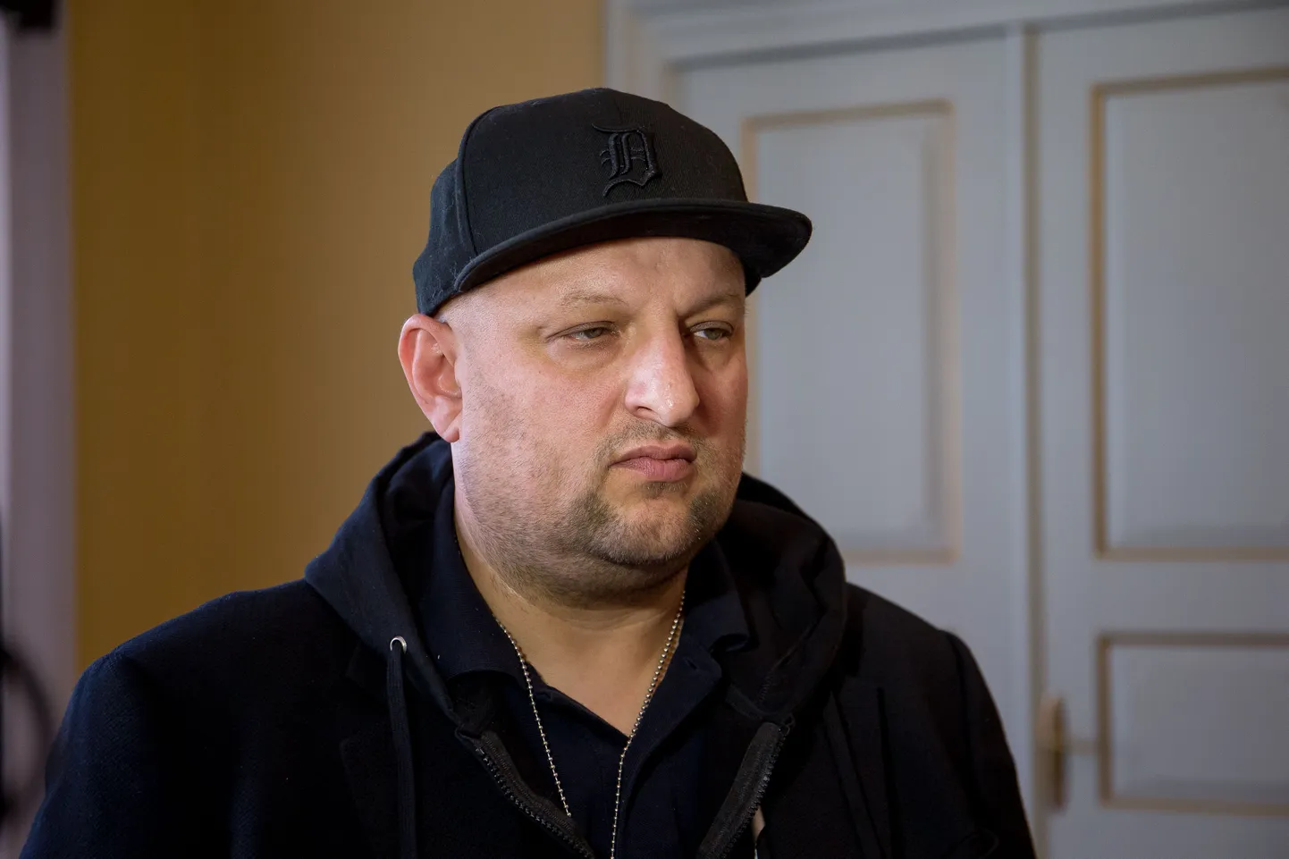 Kaur Kender räägib raamatuesitlusel fentanüülist. Foto on illustreeriv.