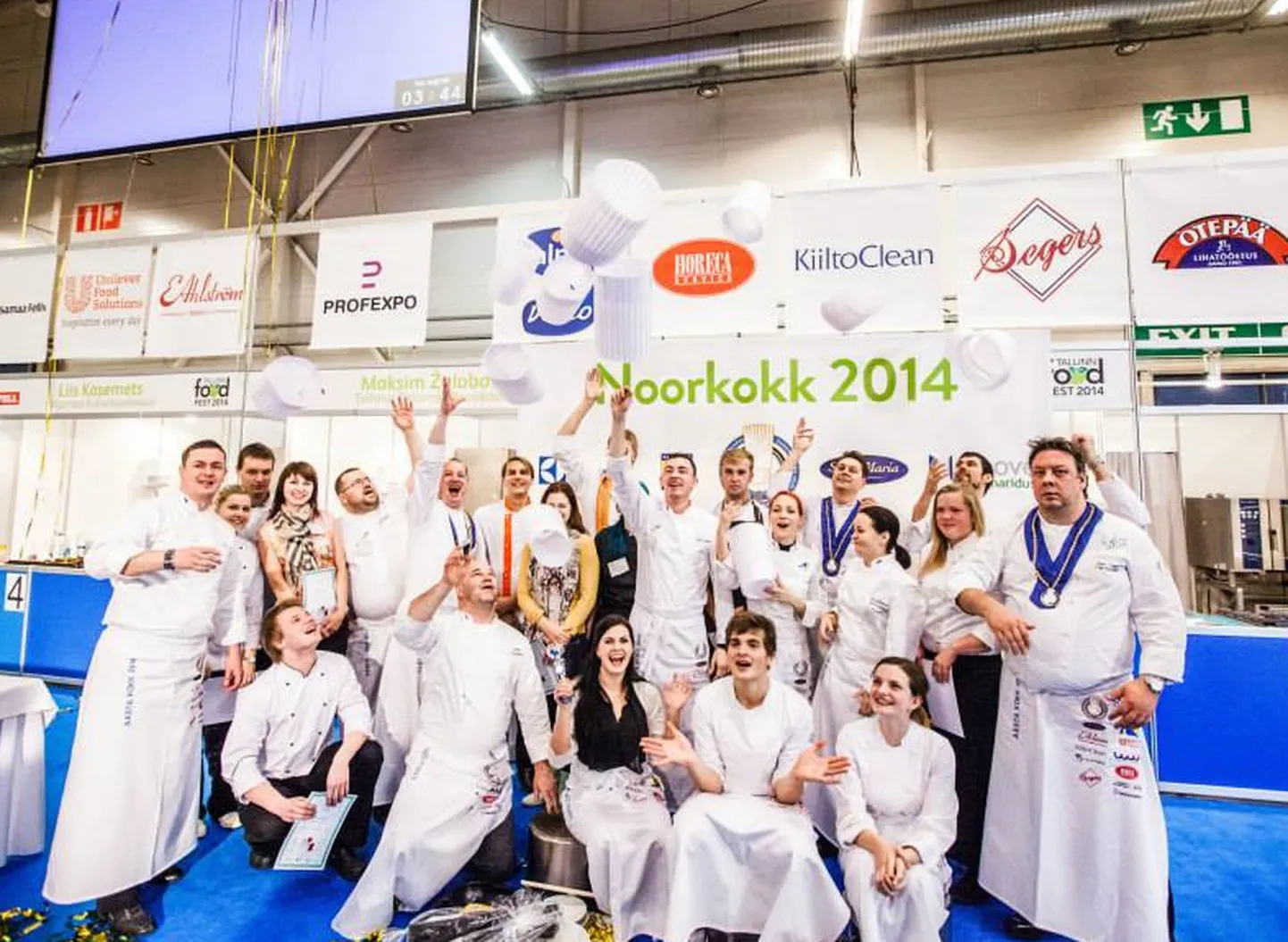 «Noorkokk» 2014 võitjate autasustamine.