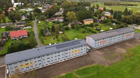 Kaks Iisakus renoveeritud naabermaja annavad aleviku ilmele palju juurde