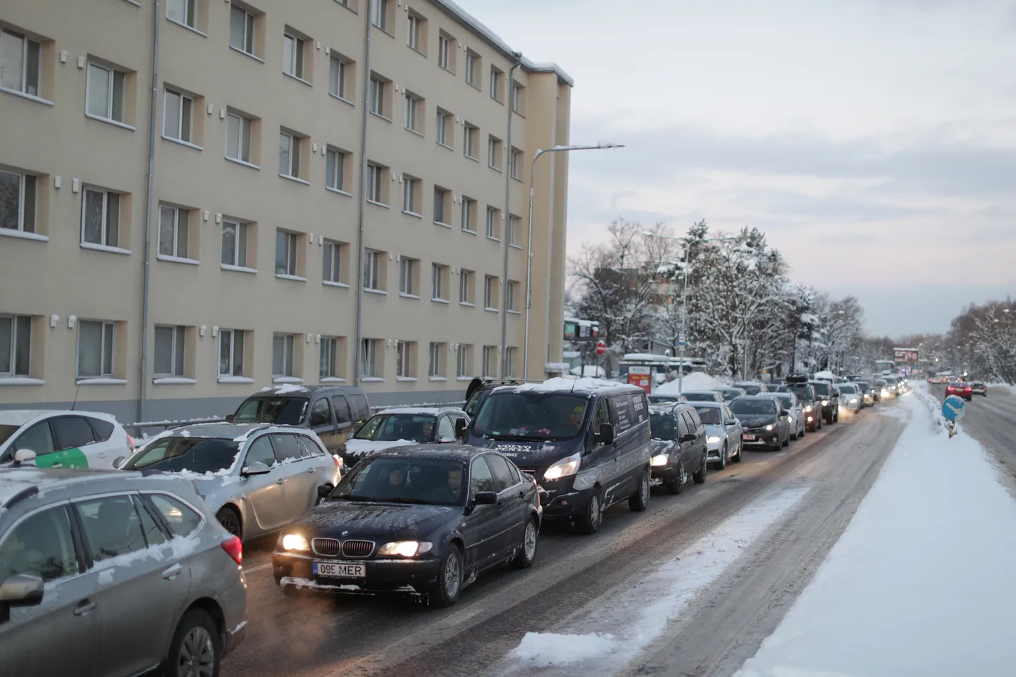 Hommikune ummik Hipodroomi lähistel