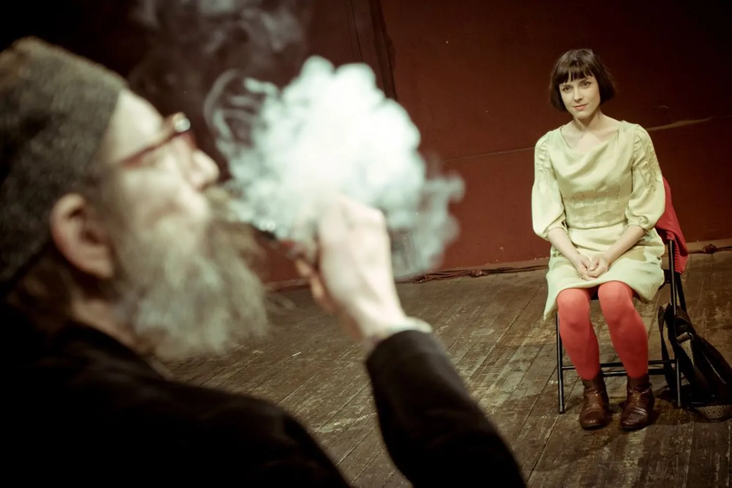 Peeter ­Volkonski ja Laura Peterson Tartu Uue Teatri mõjuvas lavastuses «Peeter Volkonski viimane suudlus».
