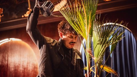 ФОТО ⟩ В Театре Чехова состоялась премьера спектакля "Убийство в "Восточном экспрессе"