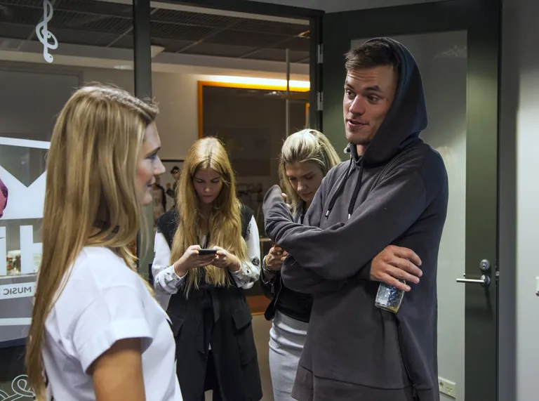 Raadio MyHits Hommik ja esimene eetripäev