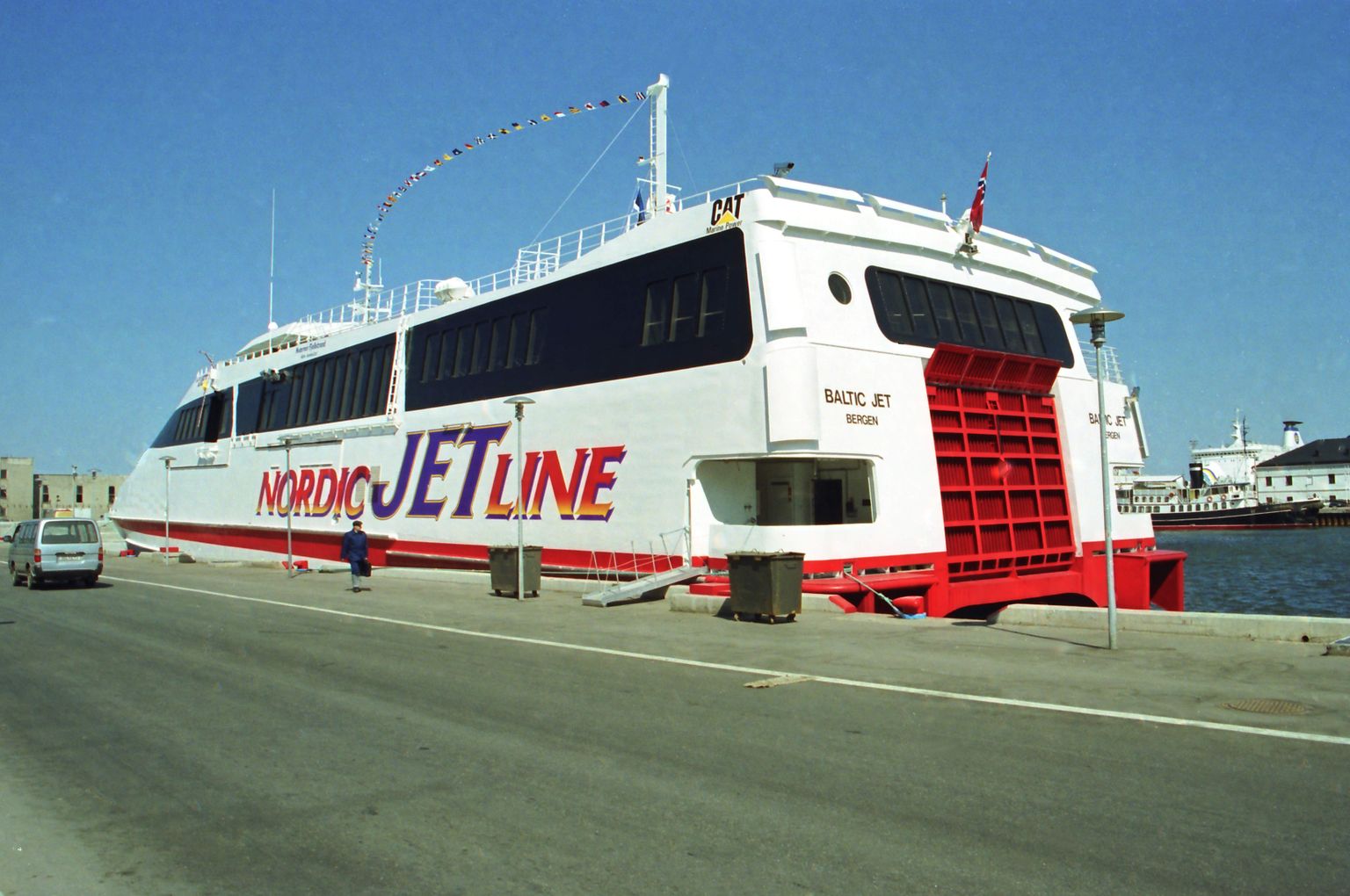 1999 - uus katamaraan Baltic Jet