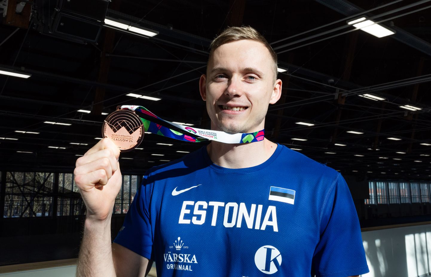 Kergejõustiku sise-MMil pronksi võitnud Johannes Ermi vastuvõtt Tallinna kergejõustikuhallis.