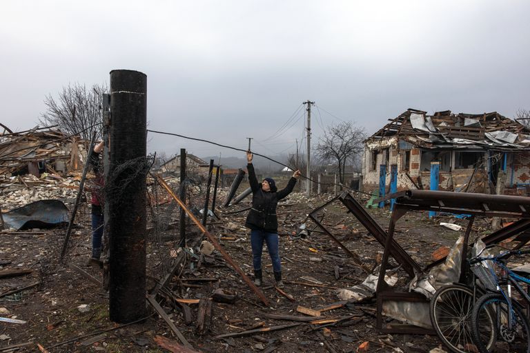 Sumõ oblastis Trostjanetsis hävitatud elumaja.