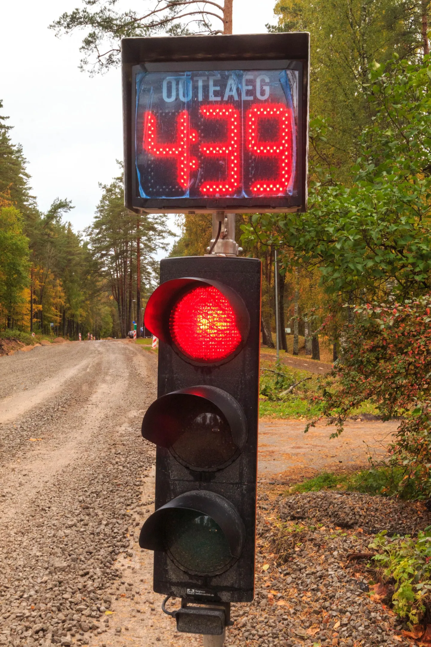 Ooteaeg valgusfoori taga võib olla kuni kümme minutit.