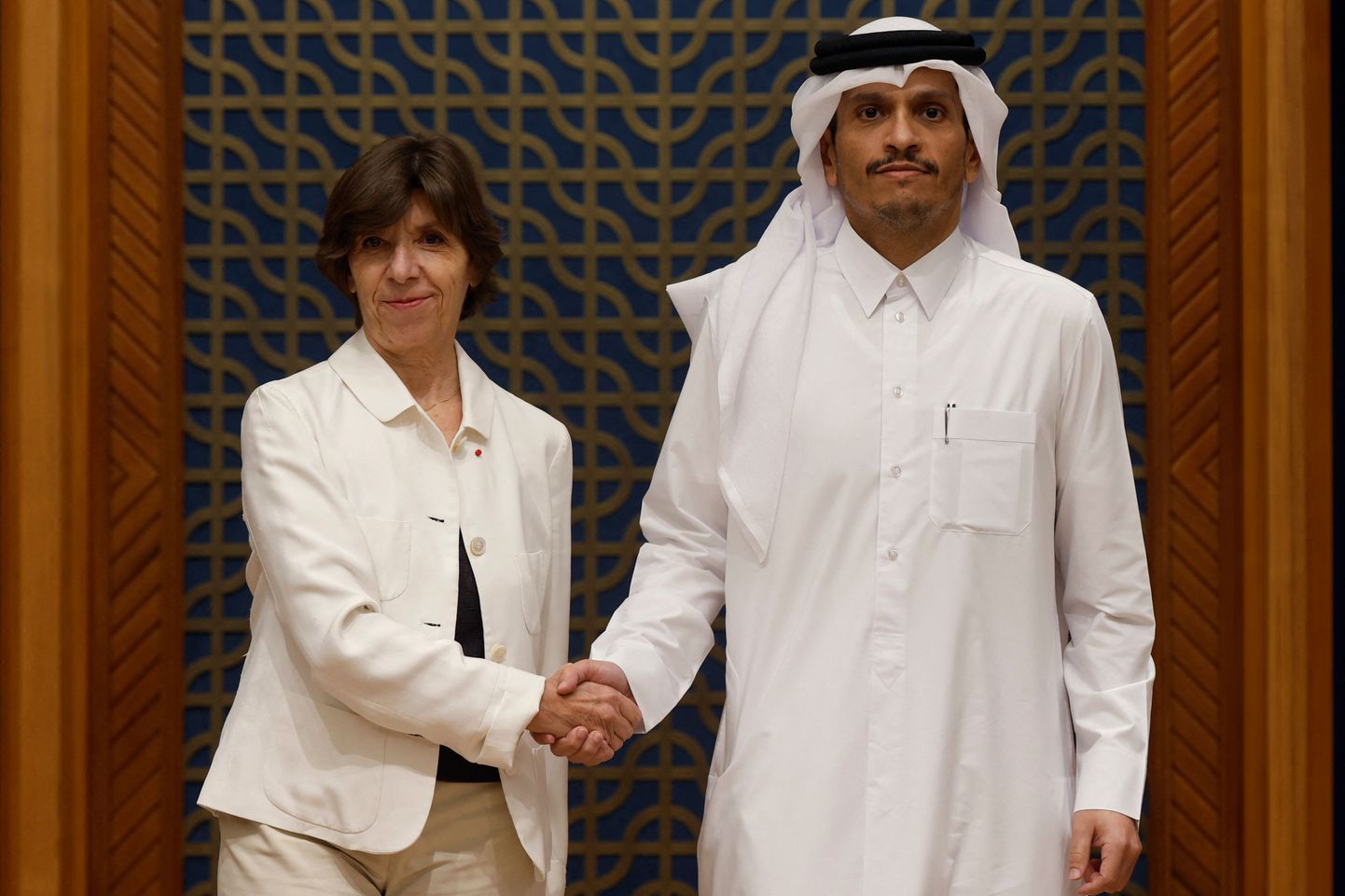 Prantsuse välisminister Catherine Colonna ja tema Katari kolleeg Mohammed bin Abdulrahman bin Jassim ath-Thani.