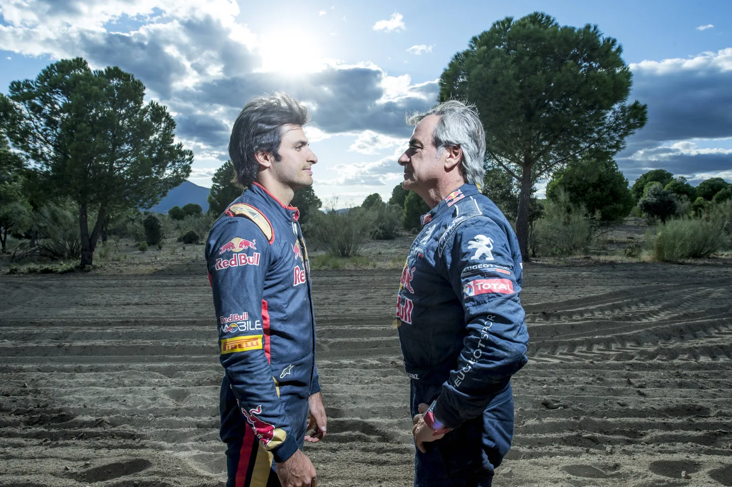 Carlos Sainz juunior ja Carlos Sainz seenior.