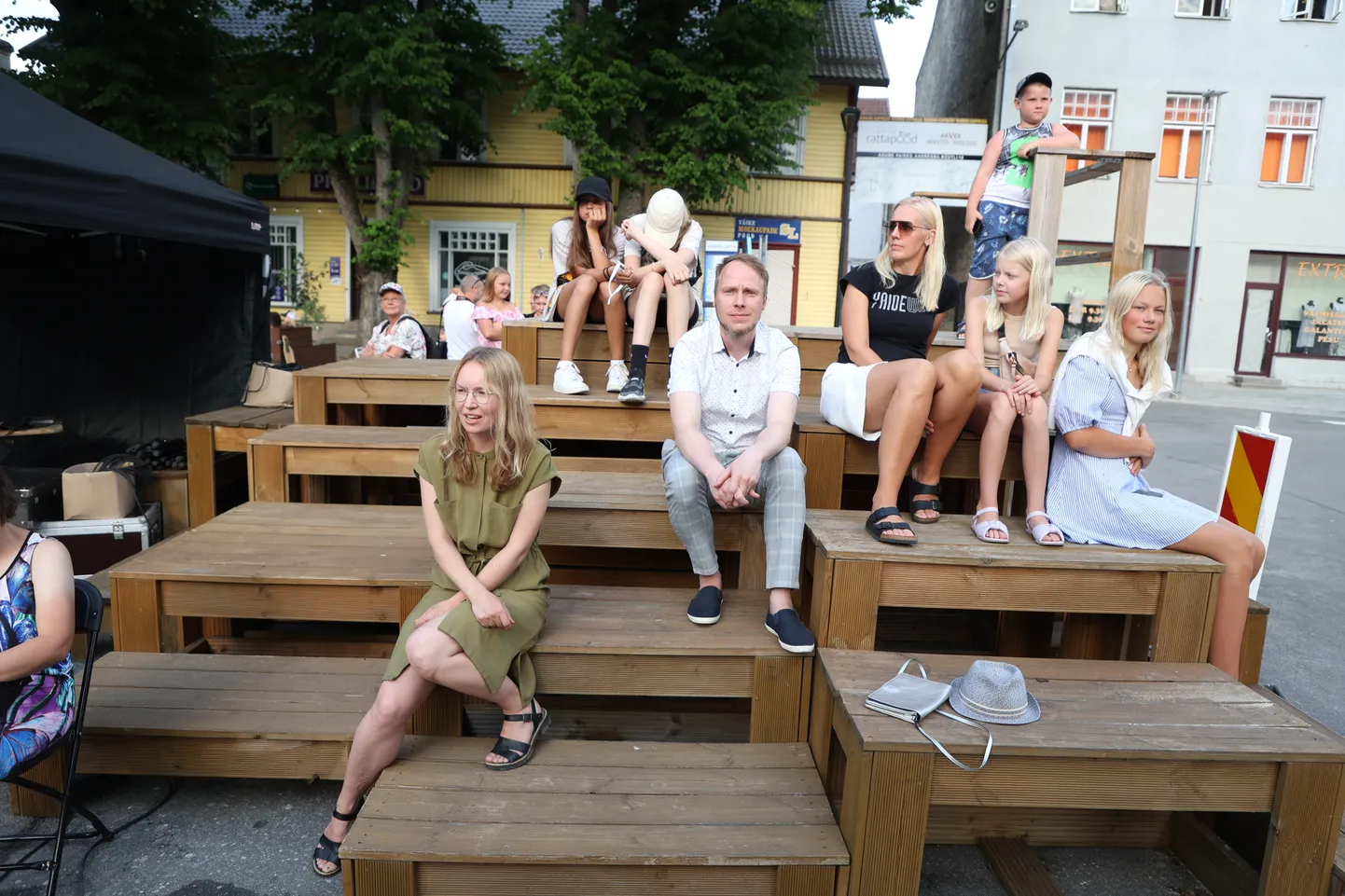 Paide keskväljaku ruumieksperimendi PaideWay avamine laupäeval.