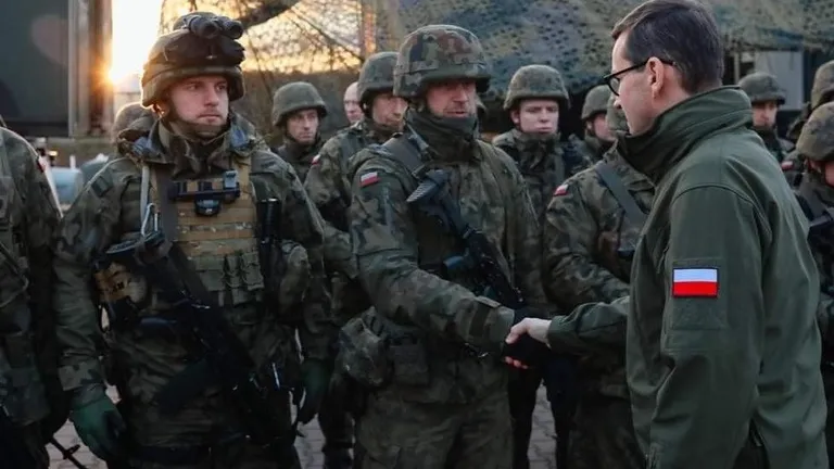Во вторник утром на границе побывал премьер-министр Польши Матеуш Моравецкий