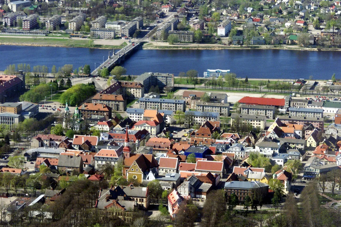 Pärnu elanikkond kahanes aastaga 676 inimese võrra. Pärnumaal kokku elas 1. jaanuaril 801 inimest vähem kui aasta tagasi.