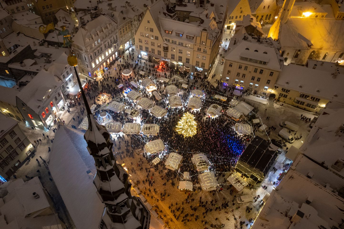 Tallinna jõuluturg. Pilt on illustreeriv.