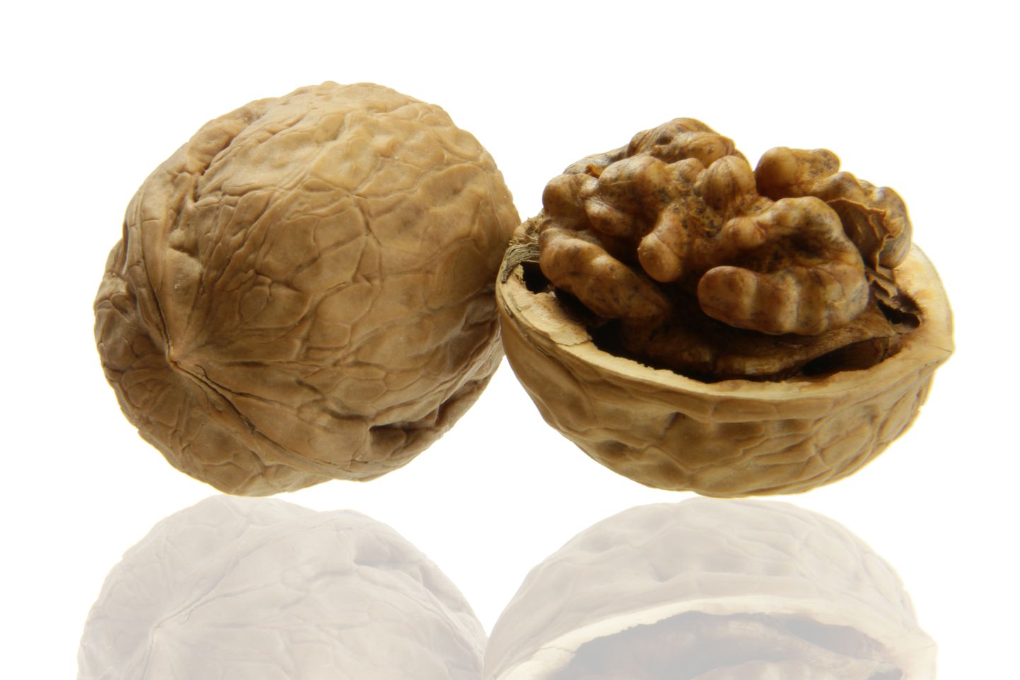 Kreeka pähklid ei näe vaid juhuslikult välja nagu aju, neile omistatakse ka ajule kasulikke mõjusid.