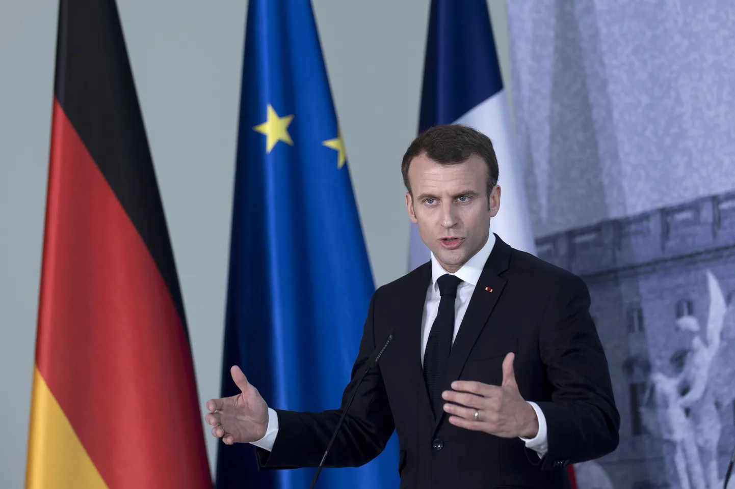 Emmanuel Macron tõi sel nädalal Saksamaal paralleele enda ja legendaarsete Prantsuse presidentide Charles De Gaulle’i ja François Mitterrandi vahel.