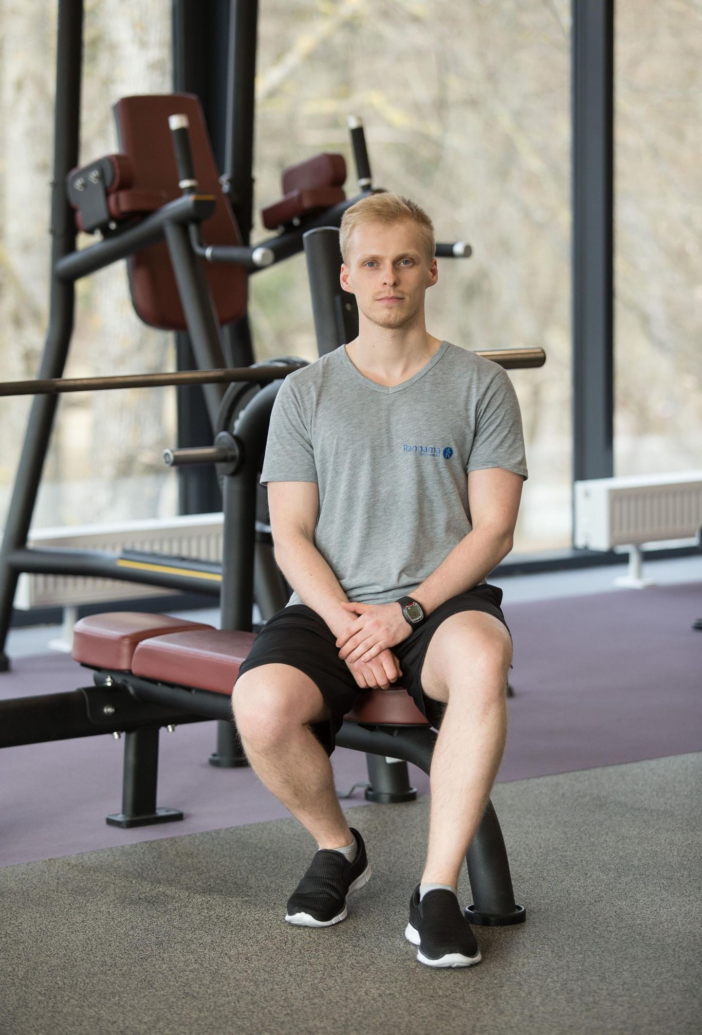 Hanno Tikkerbär jagab füsioterapeudi ja jõusaalitreenerina oma oskusi ja teadmisi Eesti laskesuusakoondisele.