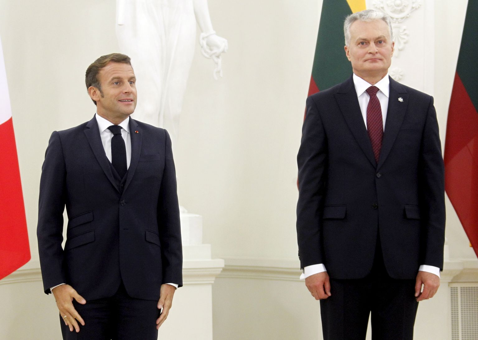 Leedu president Gitanas Nausėda (paremal) ja Prantsuse president Emmanuel Macron Vilniuses 28. septembril 2020.