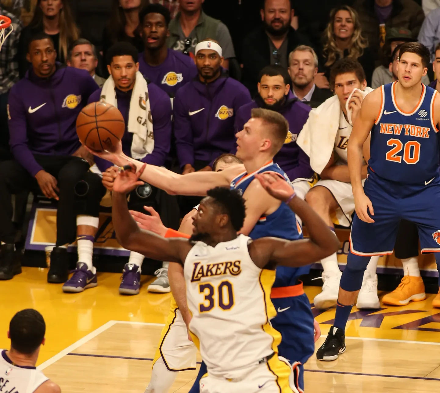 Kristaps Porzingis viskel.