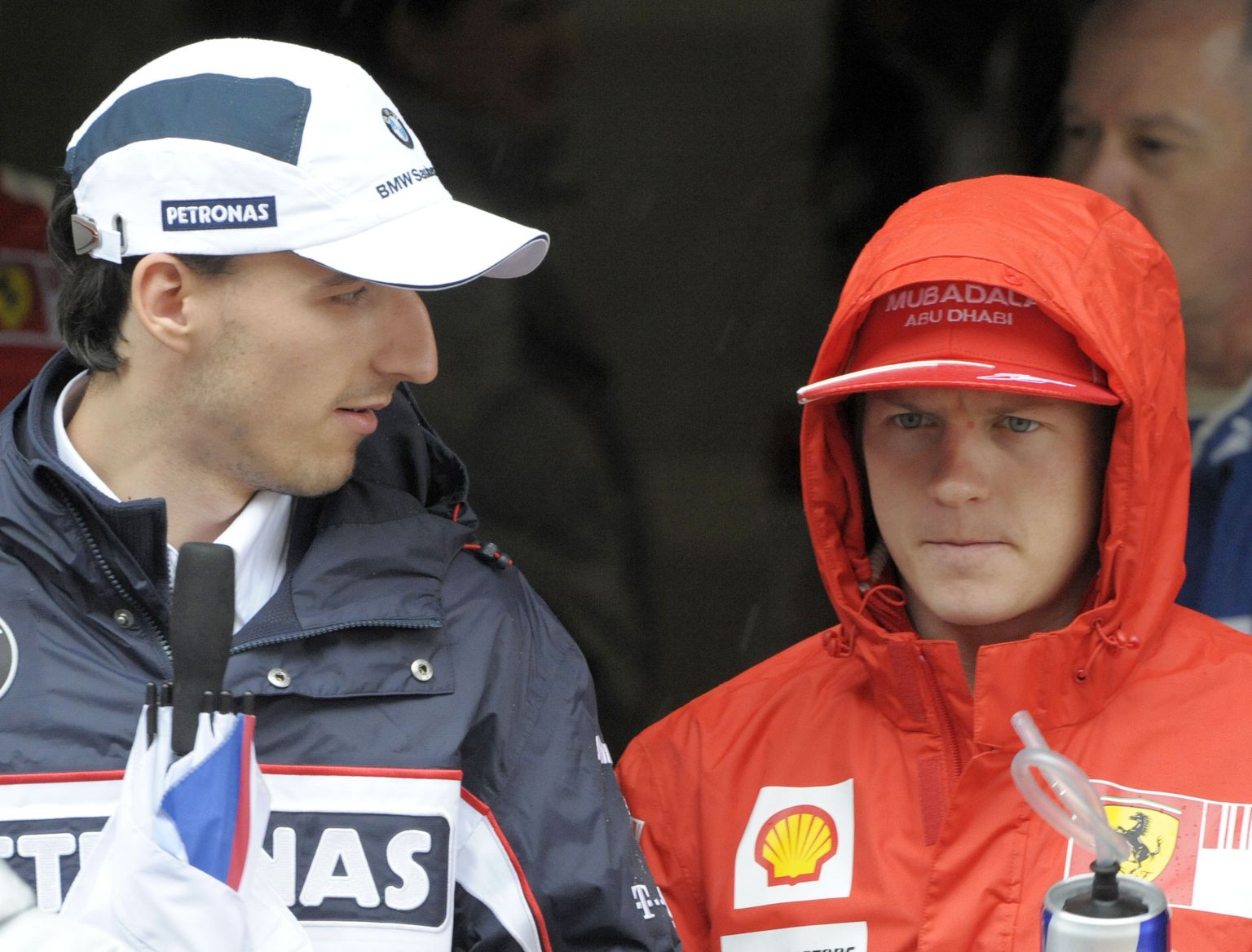 Aasta siis oli 2009: BWM piloot Robert Kubica (vasakul) ja Ferrari täht Kimi Räikkönen.