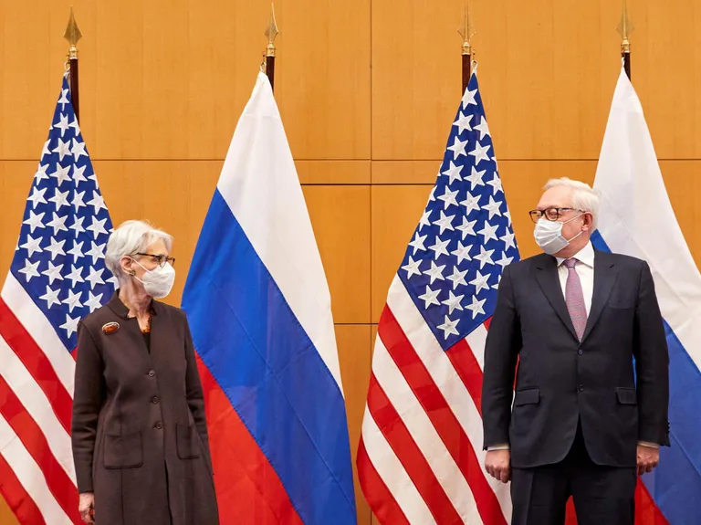 Wendy Sherman ja Sergei Rjabkov Genfi kõnelustel.